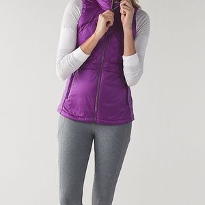 Lulu lemon down for a run vest. Purple size 6